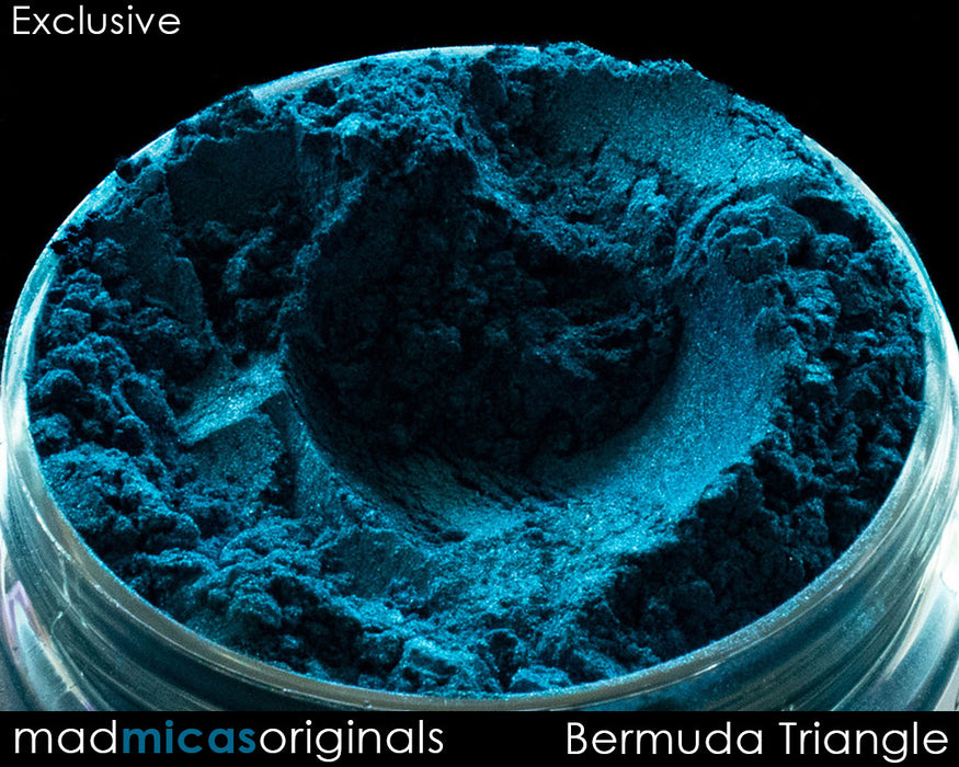 Bermuda Triangle by Mad Micas